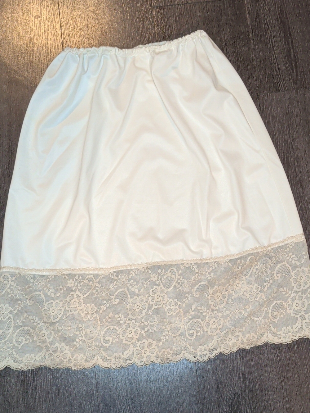 Vintage 60s VanRaalte Nude Mini Slip Wide Lace Border SZ S